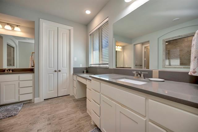 Building Photo - 1129 Highpoint Way