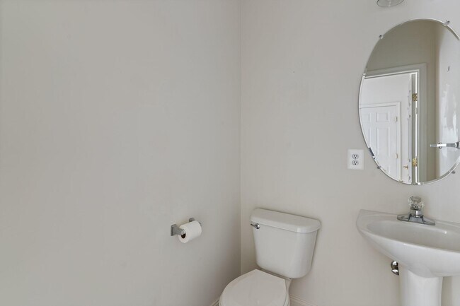 Building Photo - 1021 Leeward Way