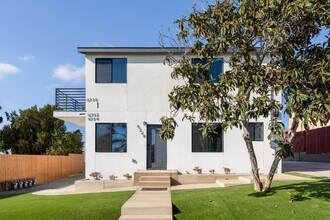 Building Photo - 6728-6736 Thomson Court