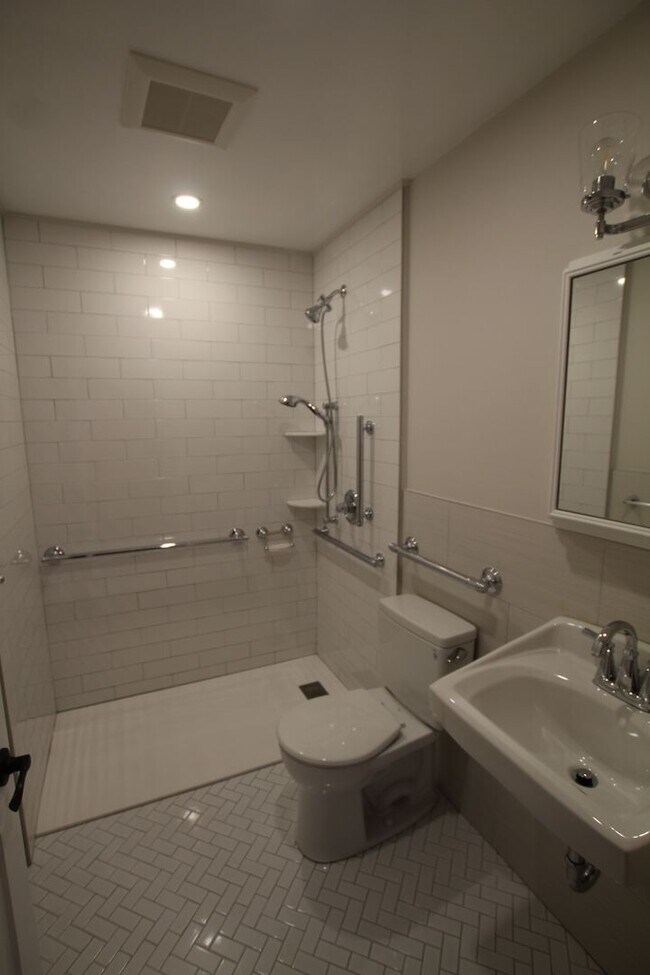 Building Photo - 40 Browning Terrace