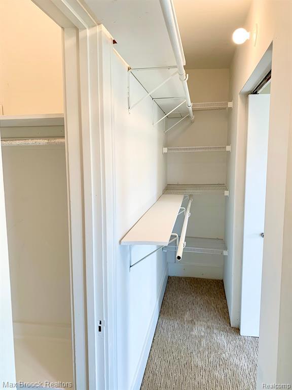 Building Photo - 156 N Worth St