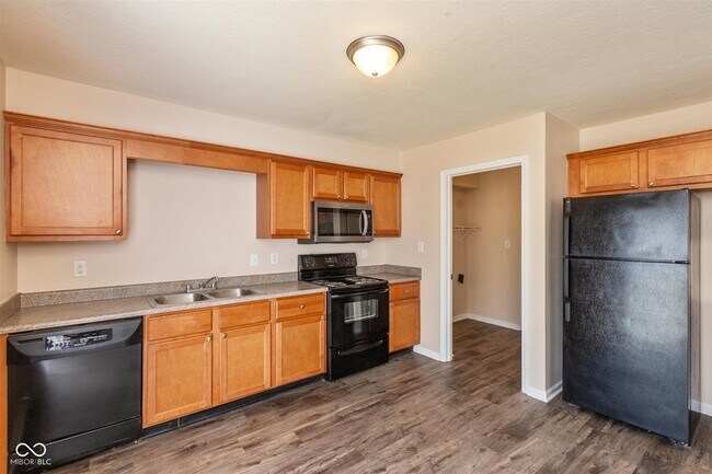 Building Photo - 1051 Taurus Ct