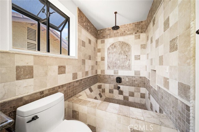 Building Photo - 731 Langer Dr