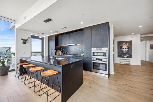 Building Photo - 44 East Ave