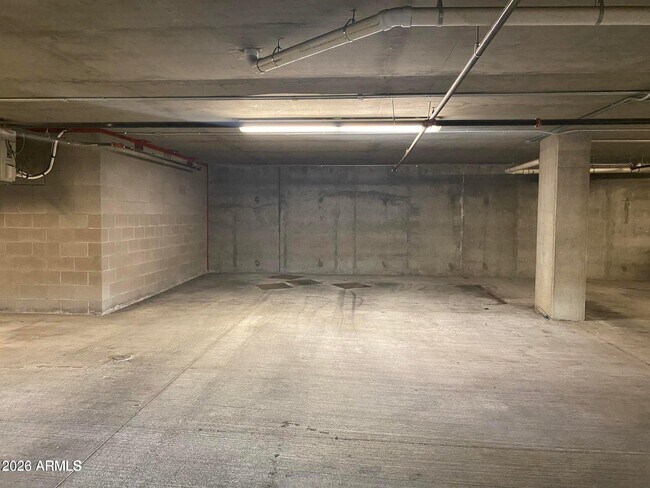 Building Photo - 7300 E Earll Dr