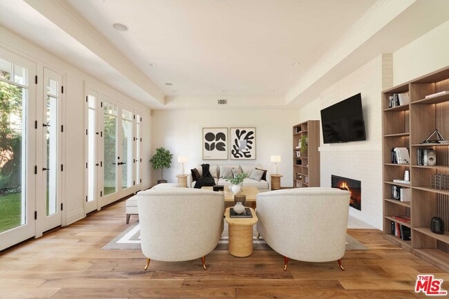 Building Photo - 685 San Lorenzo St