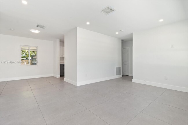 Building Photo - 2900 NW 160th St