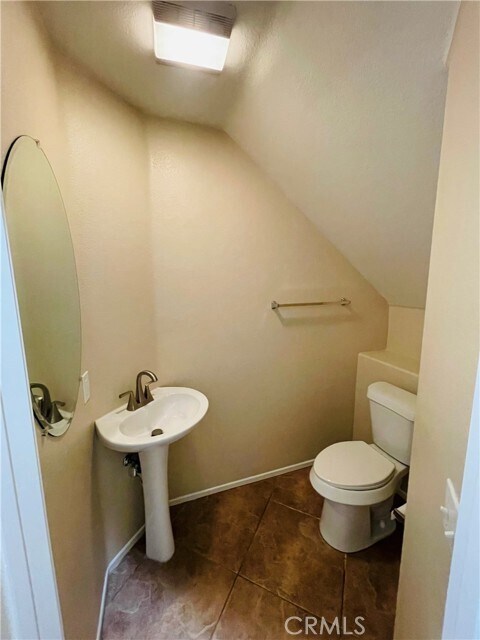 Building Photo - 26331 Arboretum Way