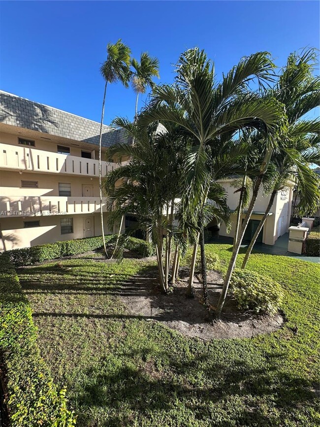 Building Photo - 4100 N 58th Ave