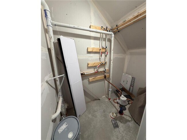 Building Photo - 22348 Isla Wy
