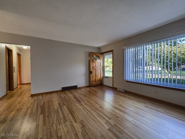 Building Photo - 24387 Lebern Dr