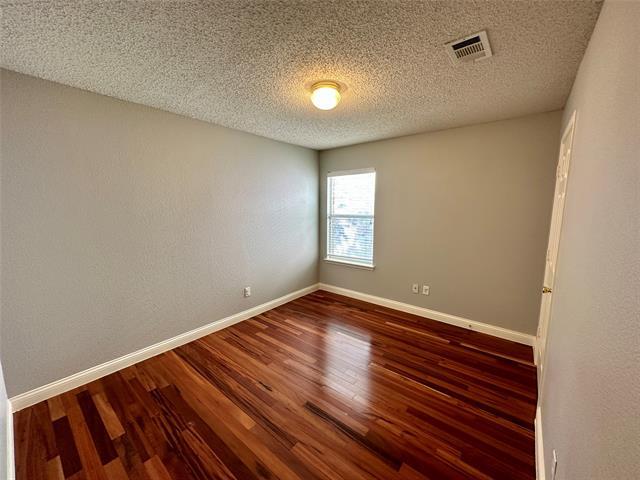 Building Photo - 3804 Aldersyde Dr