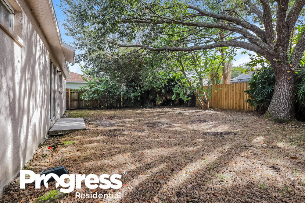 Building Photo - 1226 Franford Dr