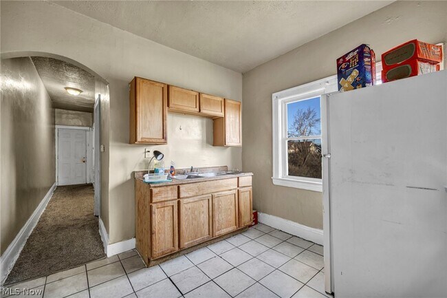Building Photo - 3438 E 140th St