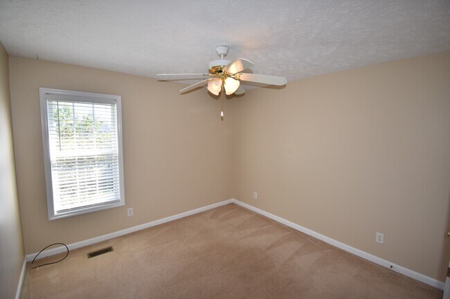 Building Photo - 5607 Walking Trail Way