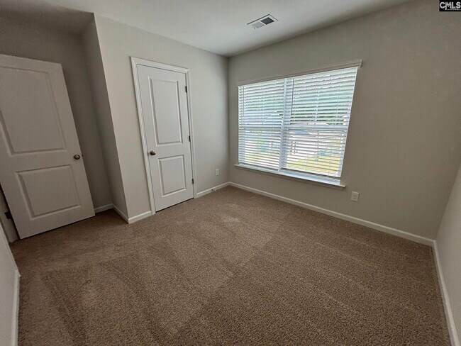 Building Photo - 329 Pinaster Path