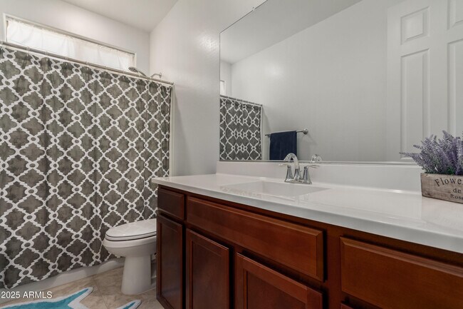 Building Photo - 14269 W El Cortez Pl