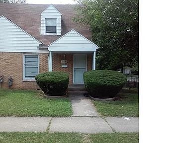 Primary Photo - 18581 Evergreen Rd