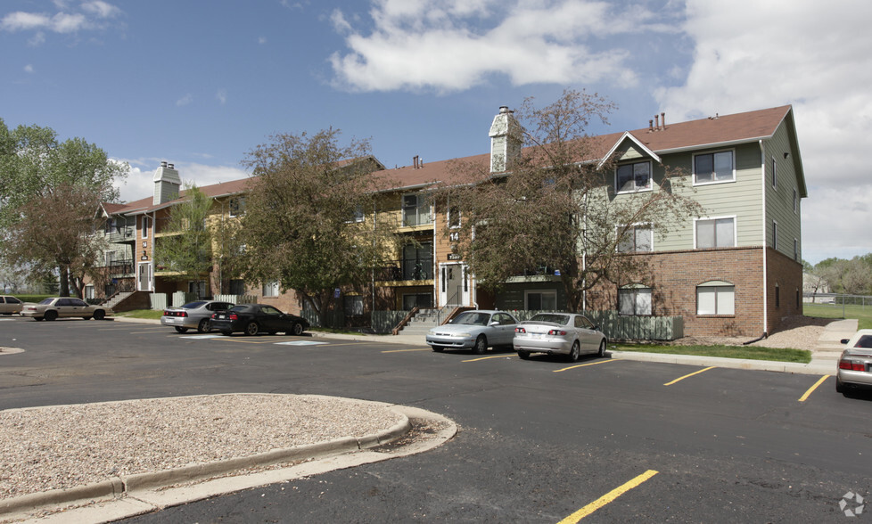 Castlegate Apartments Arvada Colorado