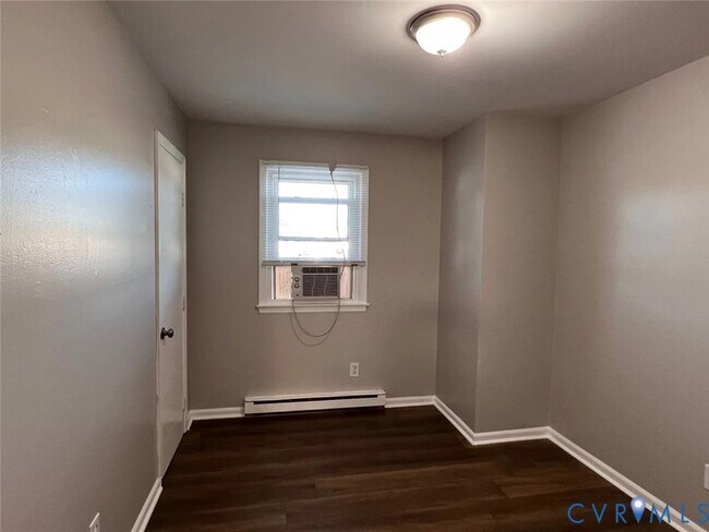 Building Photo - 20507 Hickory Ct