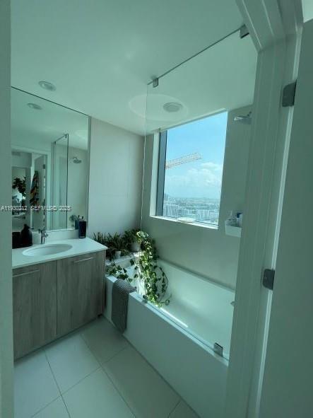 Building Photo - 501 NE 31st St