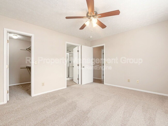 Building Photo - 1241 Villa Oaks Ct