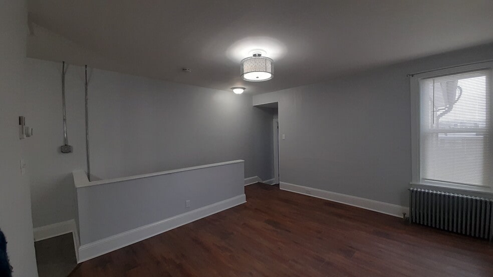 Building Photo - 229 Church St