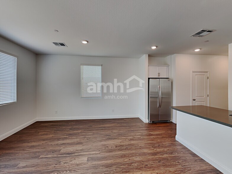 Building Photo - 10069 Aconitum Ct