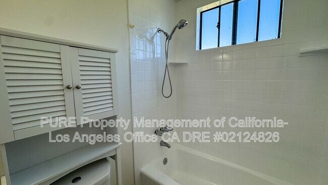 Building Photo - 4308 166th St