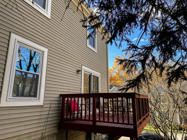 Building Photo - 29 Stone Creek Ln