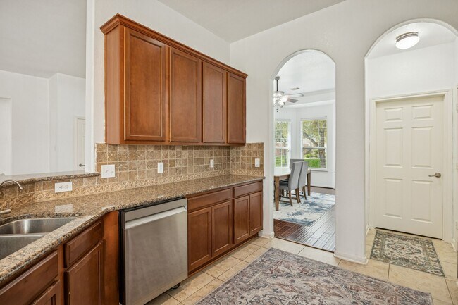 Building Photo - 18126 Rustic Brook Ct