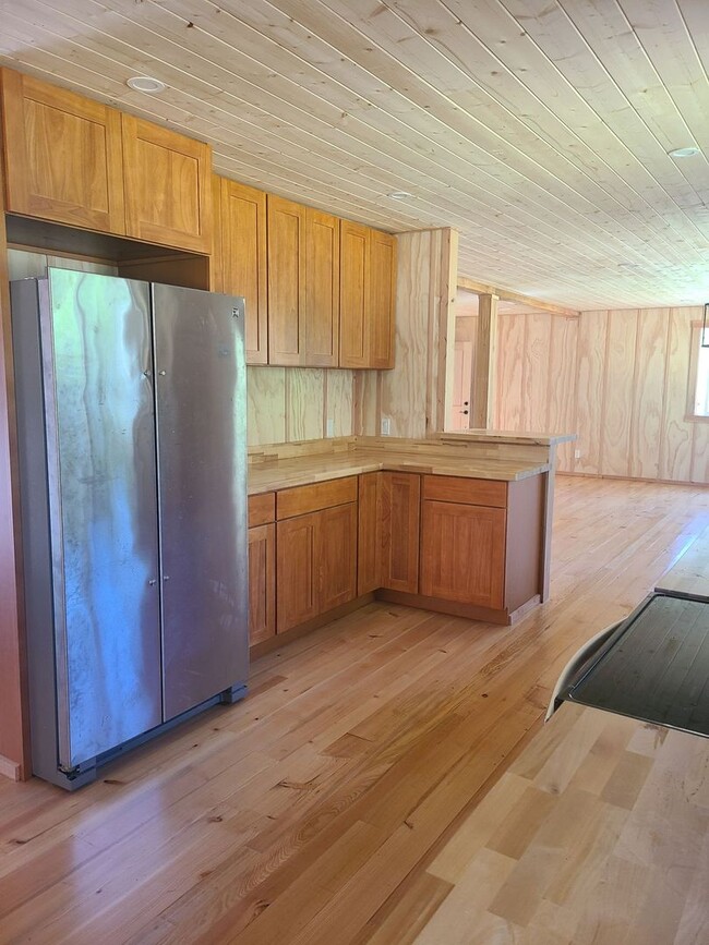 Building Photo - Beautifully Restored 1 bed 1 bath farmhous...
