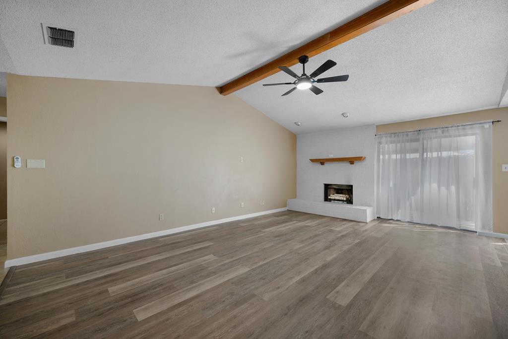 Building Photo - 105 Quail Run