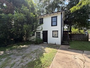 Building Photo - 2604 Lasker Ave
