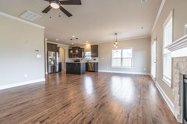 Building Photo - 151 Titleist Ct