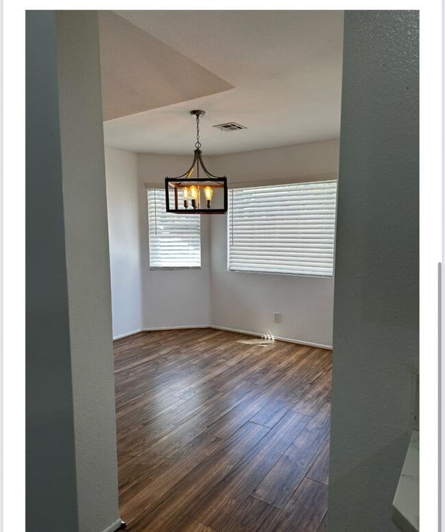Building Photo - 5725 Monterey Pl