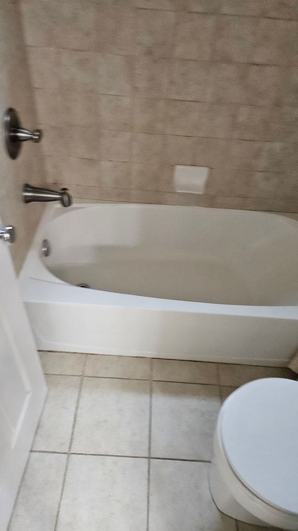 Building Photo - Hawaiian