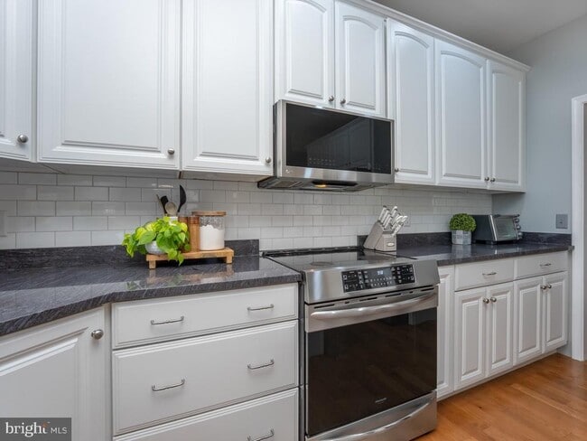 Building Photo - 1458 Highfield Ct