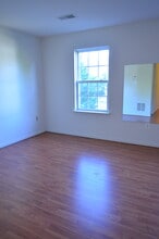 Building Photo - 8114 Pepper Ridge Way