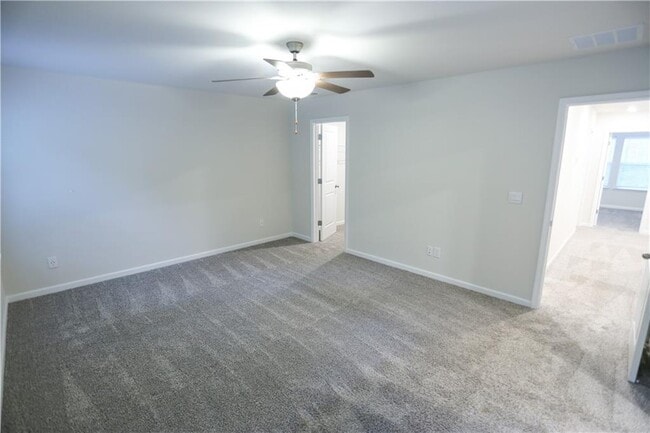 Building Photo - 132 Cedar Ln