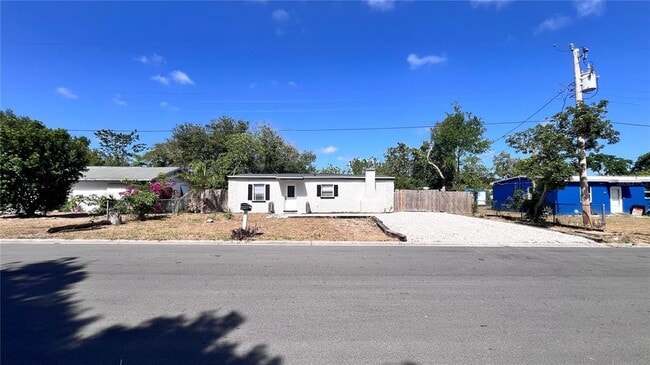 Building Photo - 1316 Donna Ave