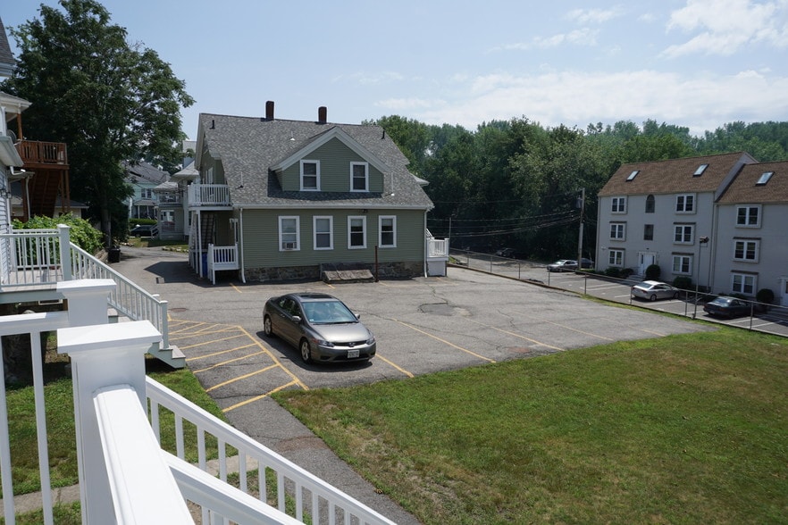 Building Photo - 19 Norumbega Terrace