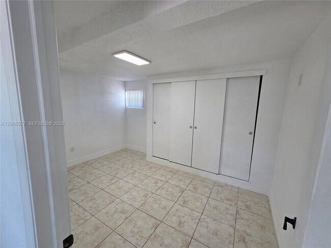 Building Photo - 10500 SW 30th St