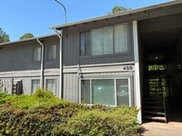 Building Photo - For Rent
