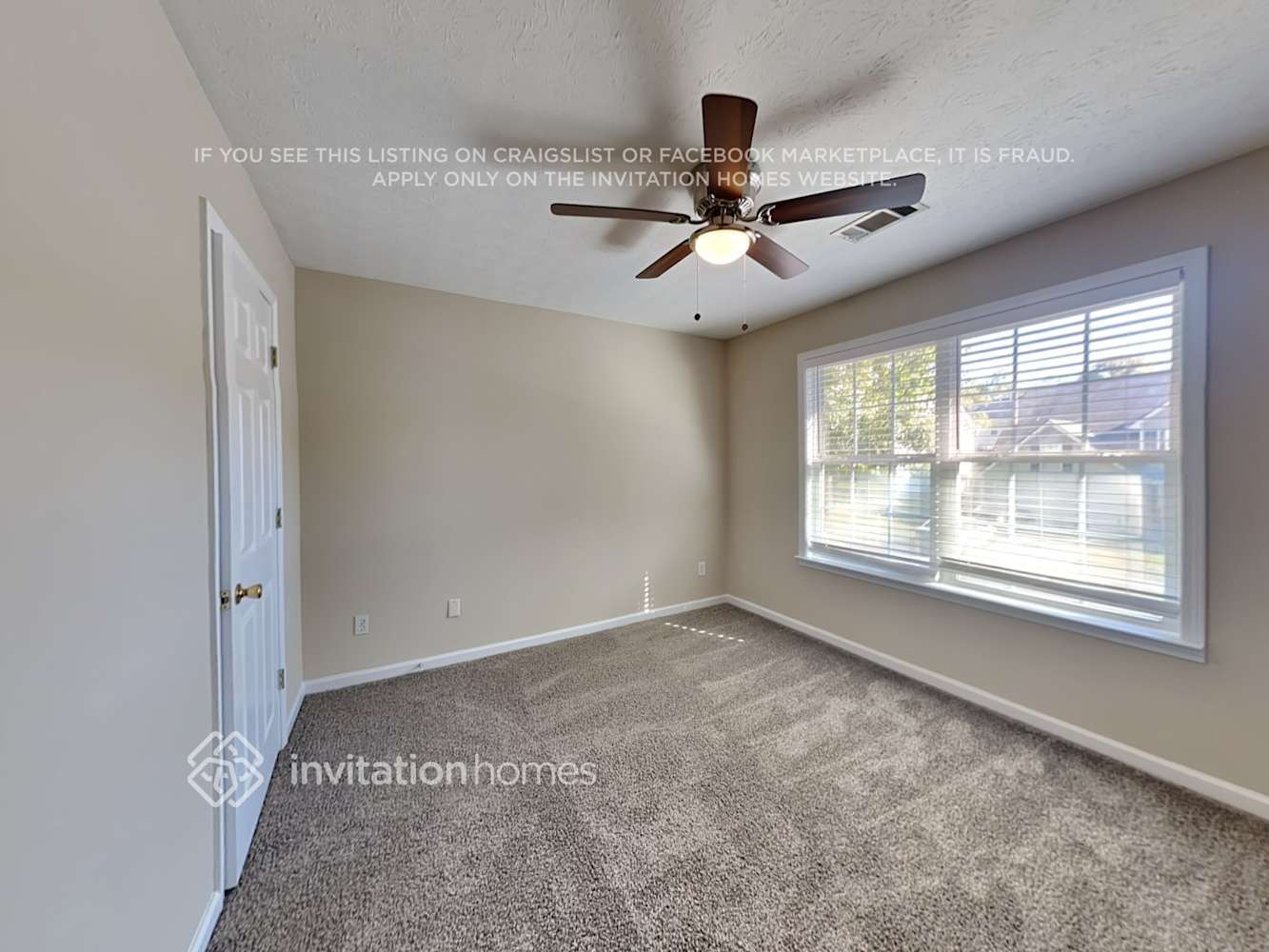 Building Photo - 1594 Stephens Pond View