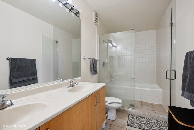 Building Photo - 130 S Canal St