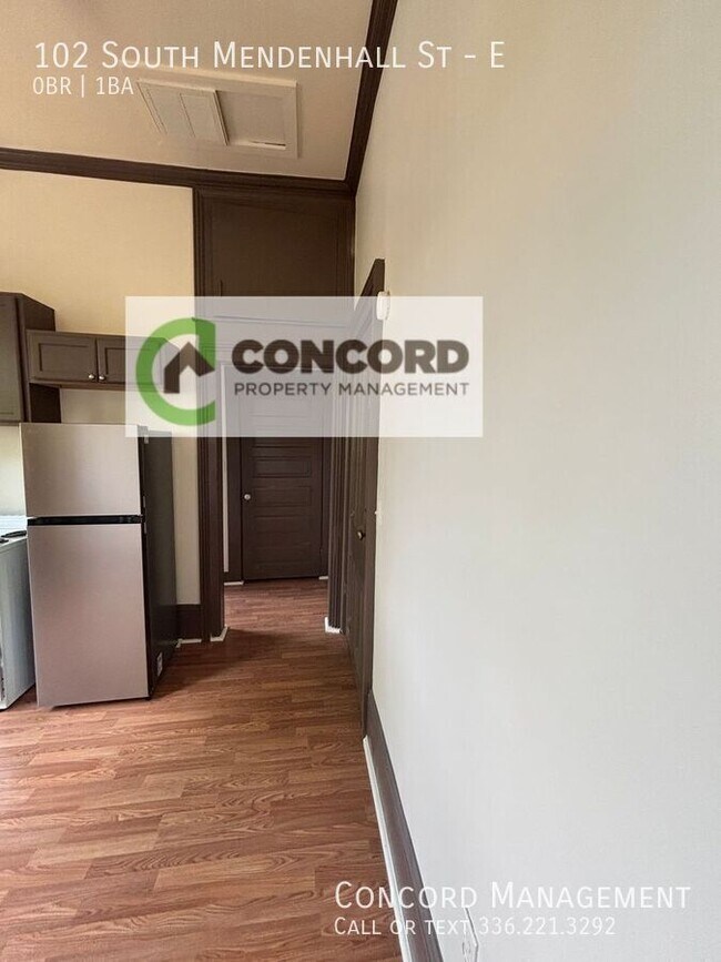 Building Photo - 102 S Mendenhall St