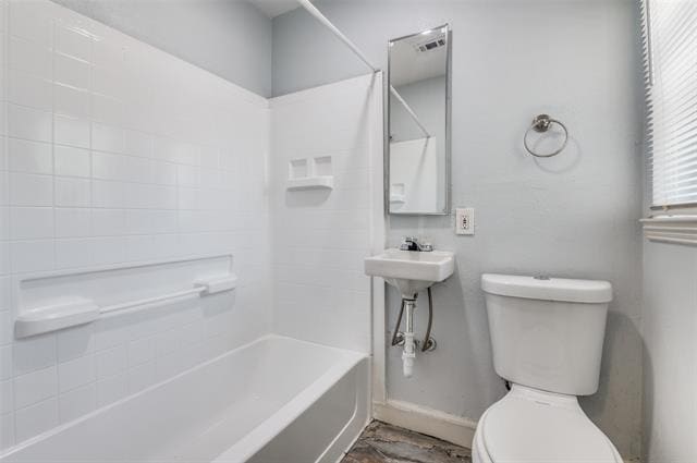 Building Photo - 511 Archer Ave