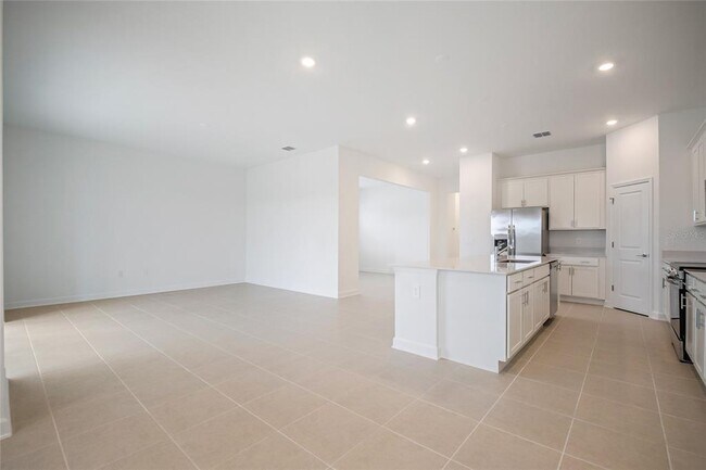 Building Photo - 4068 Eastminster Rd