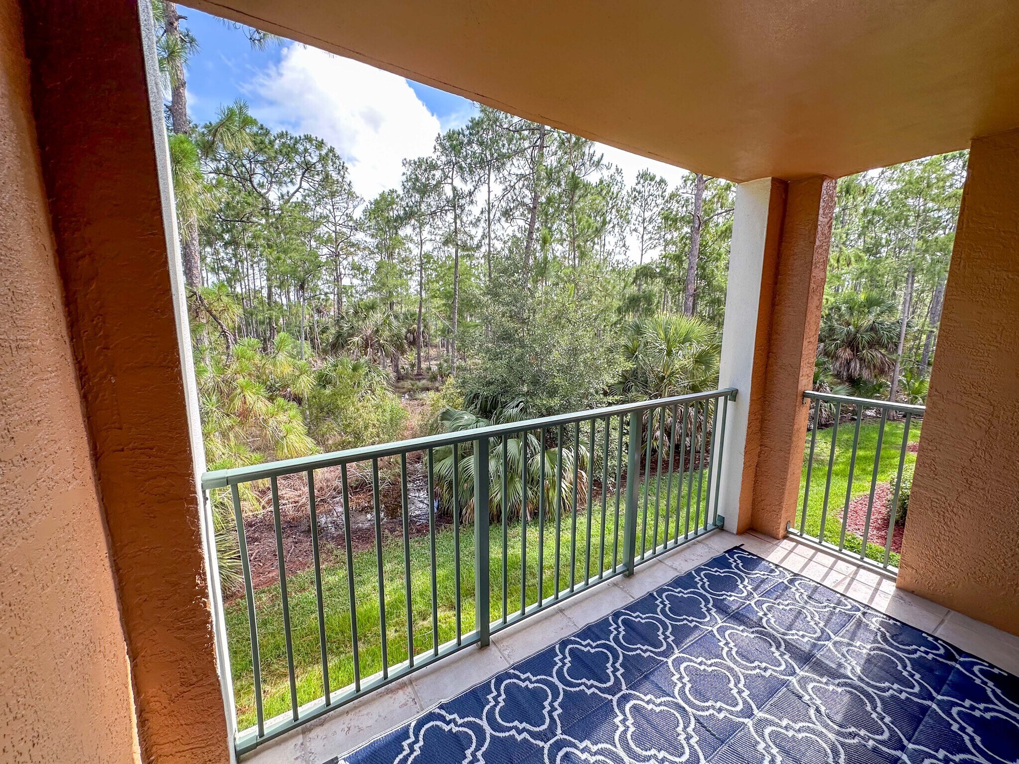 Building Photo - 1250 Wildwood Lakes Blvd